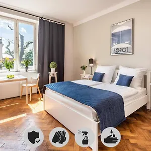 https://sereno-apartments.krakowhotelspoland.com